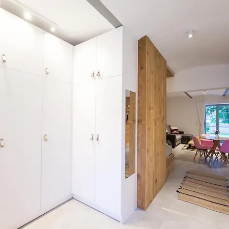 Im Zittauer Gebirge - Gemuetliche Und Moderne Mit Terrasse Eckartsberg