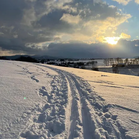 Im Zittauer Gebirge - Gemütliche Und Moderne Mit Terrasse *