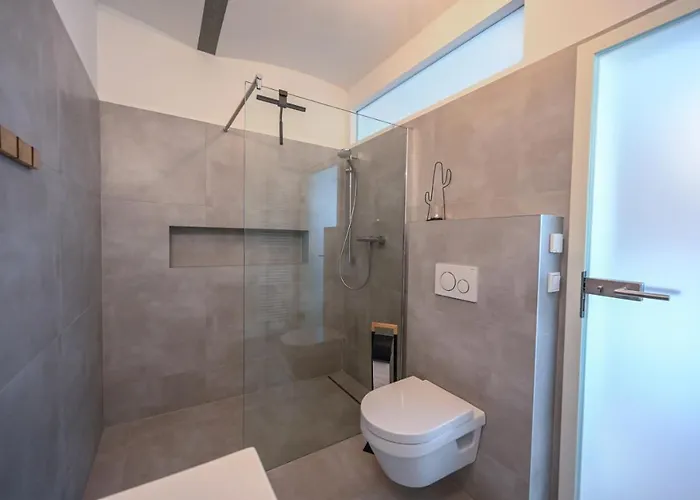 شقة Im Zittauer Gebirge - Gemuetliche Und Moderne Mit Terrasse Eckartsberg