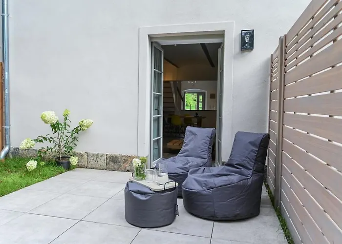 Im Zittauer Gebirge - Gemuetliche Und Moderne Mit Terrasse Eckartsberg