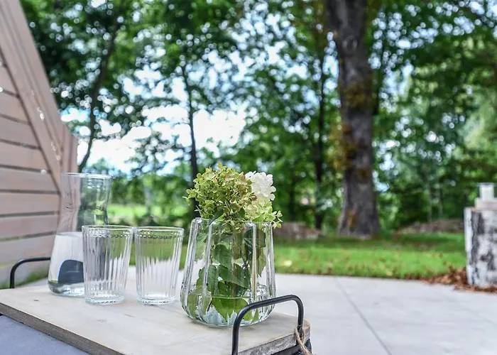 Im Zittauer Gebirge - Gemuetliche Und Moderne Mit Terrasse شقة Eckartsberg