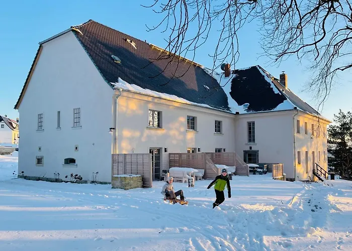 Im Zittauer Gebirge - Gemuetliche Und Moderne Mit Terrasse Eckartsberg