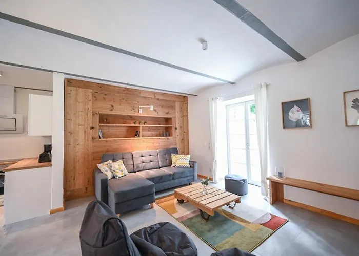 Im Zittauer Gebirge - Gemuetliche Und Moderne Mit Terrasse Eckartsberg